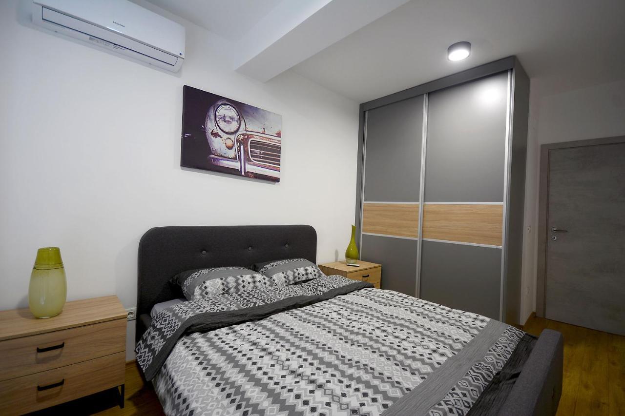 Central Apartments In Skopje City Center Kültér fotó